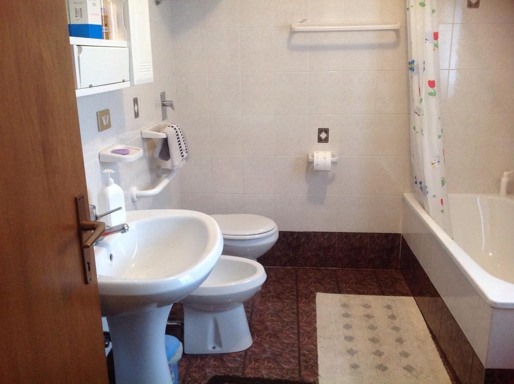 Casa Berlanda Apartment Фиера ди Примиеро Стая снимка